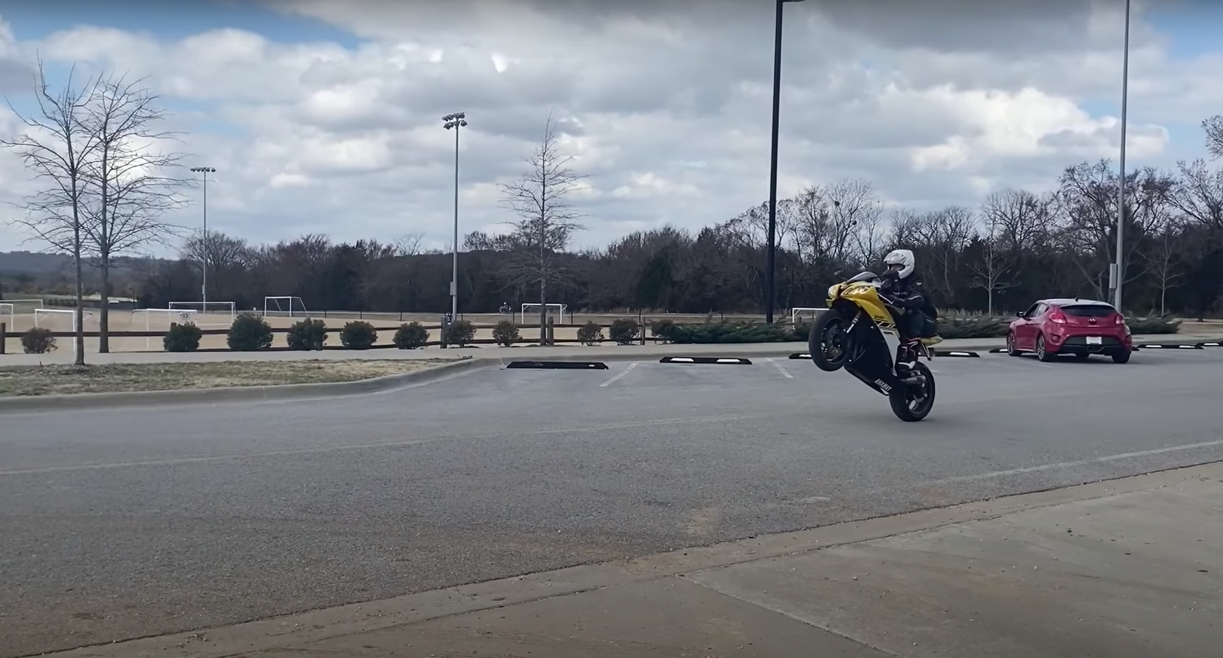 How To Do A Wheelie On A Motorcycle